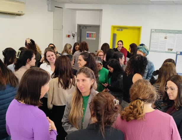 צוותי החינוך של בתי הספר שיבולים ואבני החושן