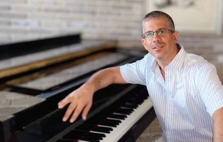 החוג למוסיקה קלאסית ''קלאסי בשלישי''- רועי עלוני