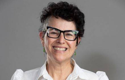 קבוצת תמיכה לבני משפחה המטפלים באדם עם דמנציה