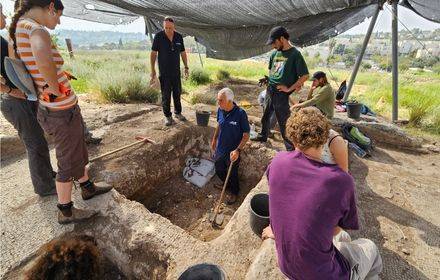 החוויה המודיעינית: לסייר עם חופר סיור גתות בתיתורה