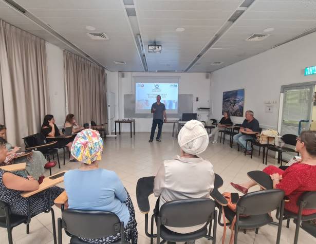 הכשרת שומרי סף לאיתור אובדנות הכשרת שומרי סף לאיתור אובדנות