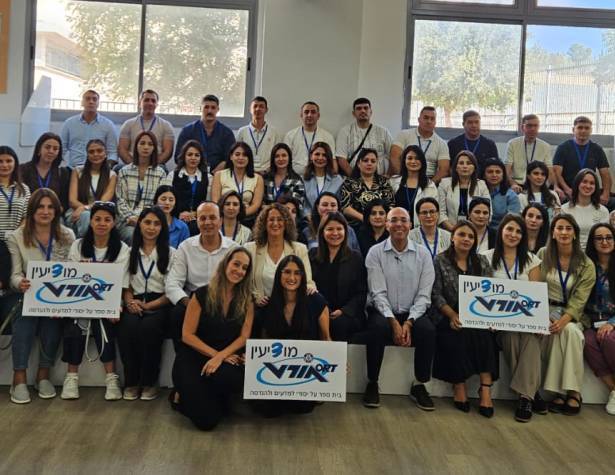 משלחת מאזרבייג'ן ביקרה בתיכון אורט מודיעין