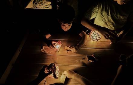 לגלות את האור: סיור עששיות במוזיאון לגלות את האור: סיור עששיות במוזיאון